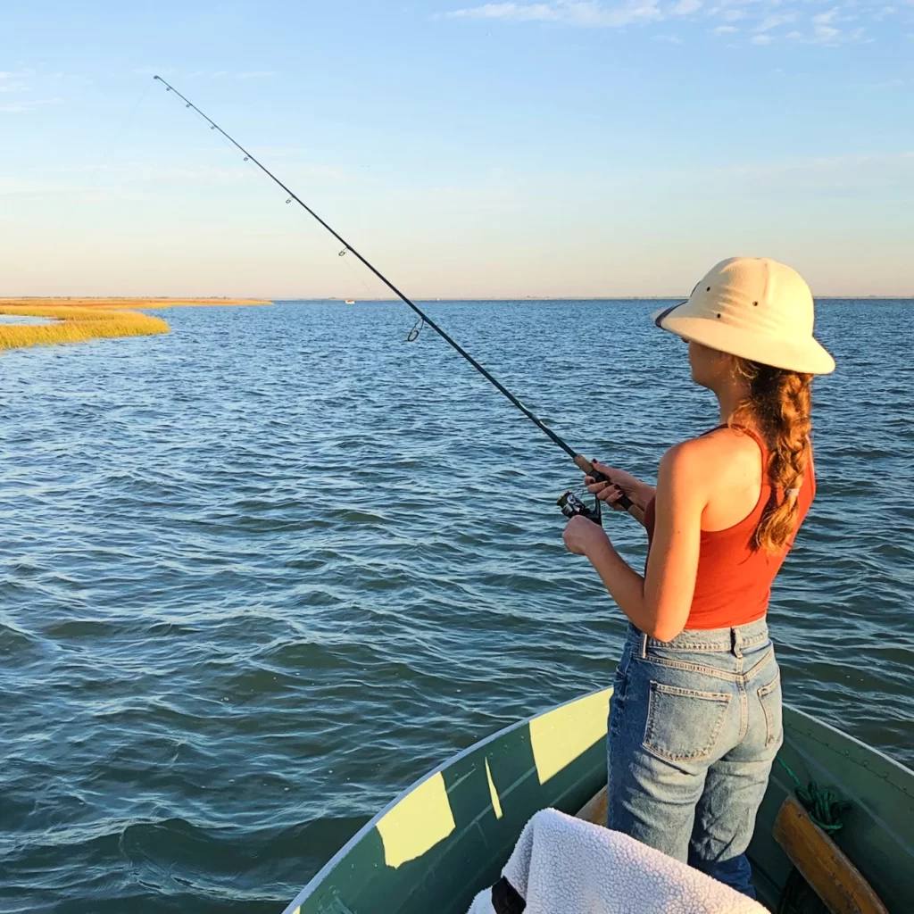 ornella juran using a budget beginner fishing rod inshore fishing